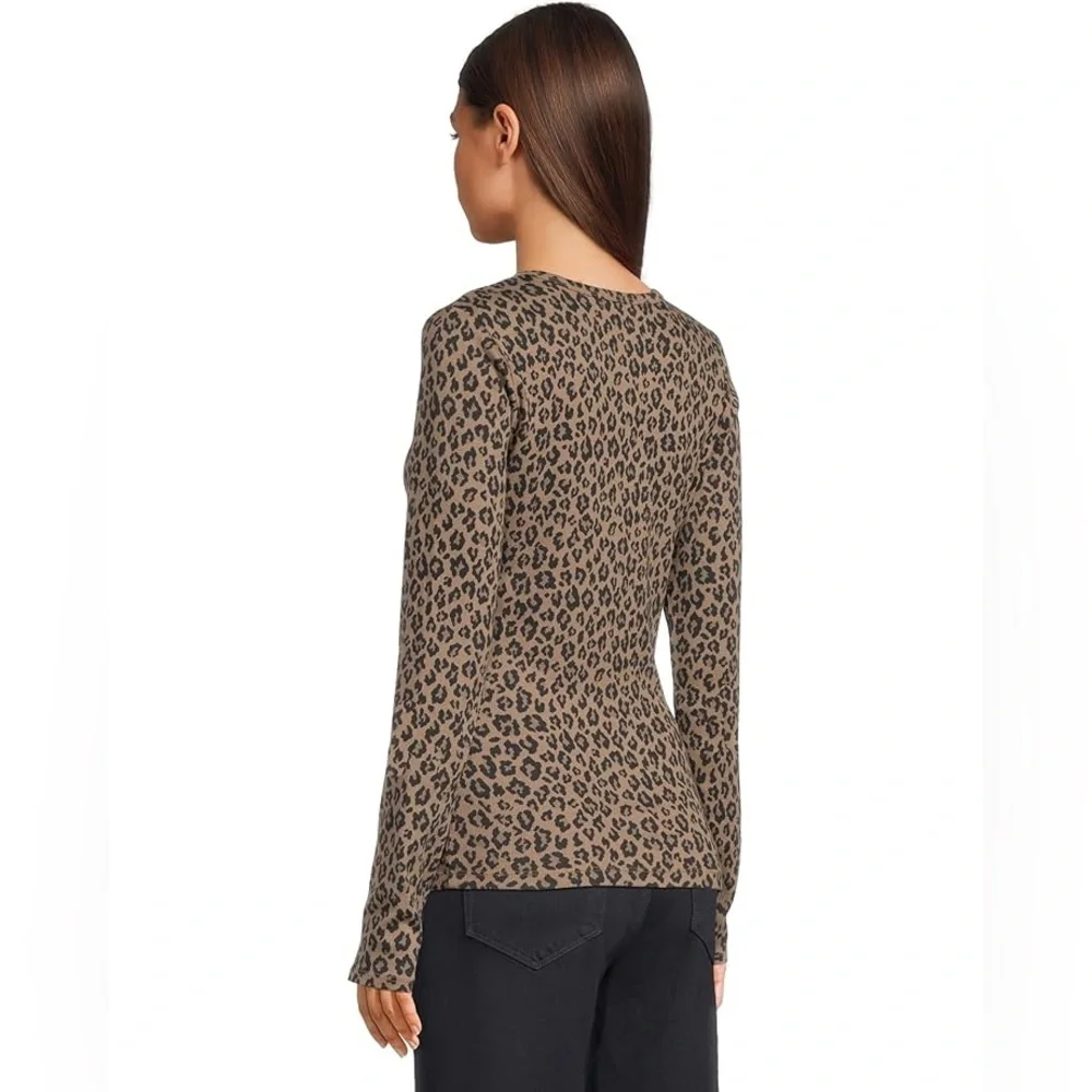 Michael Stars Remi‎ V-Neck Tee in a leopard print pattern